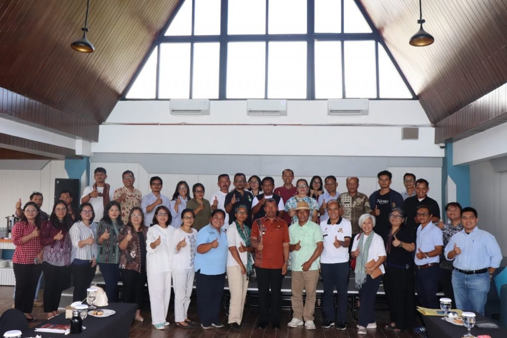 Dinas Kebudayaan dan Pariwisata Kabupaten Toba